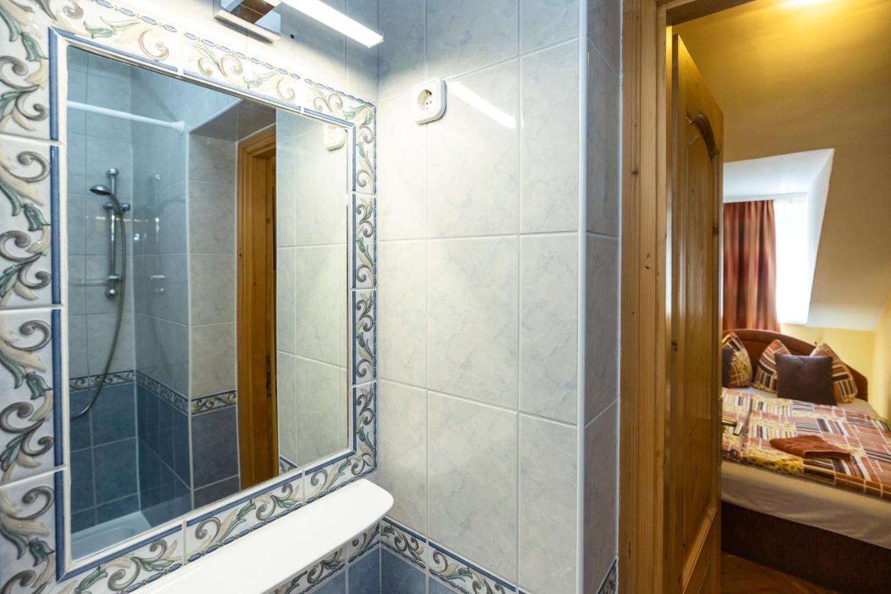 مبيت وإفطار إغير Cecey Vendeghaz المظهر الخارجي الصورة